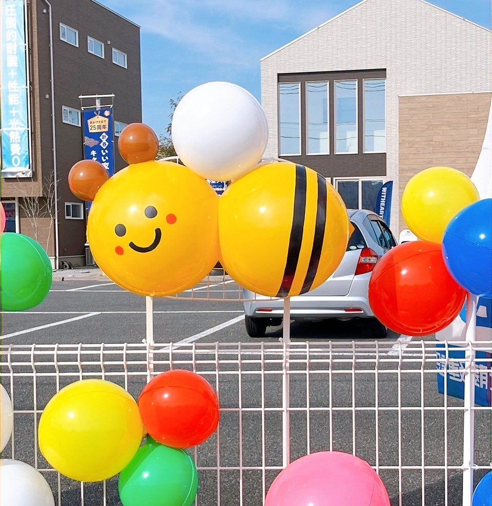 住宅展示場様へのデコバルーン装飾🎈