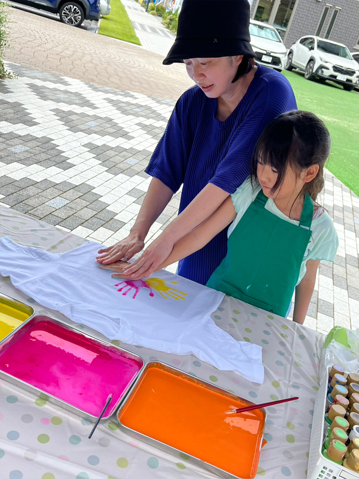 ペイントTシャツ